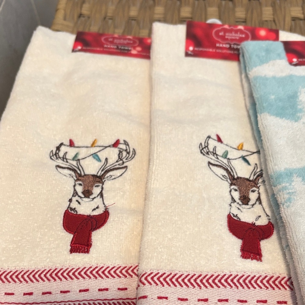 St. Nicholas Square Cream and Light Blue Holiday Hand Towel
